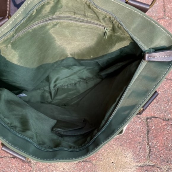 Safari Green Tote - Picture 3 of 4